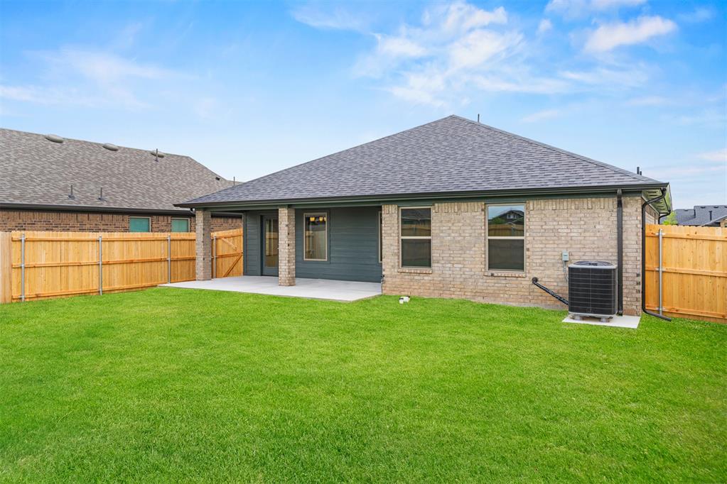 16001 Switchgrass Place Property Photo 46