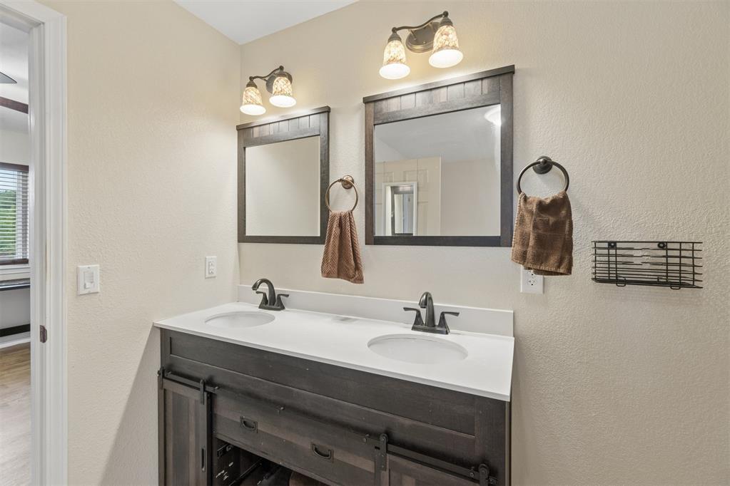 200 Centennial Boulevard Property Photo 23
