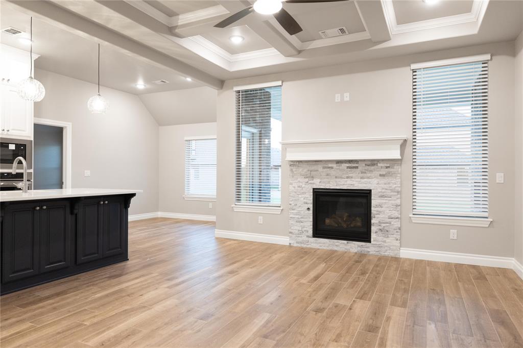 5600 Rose Prairie Boulevard Property Photo 1