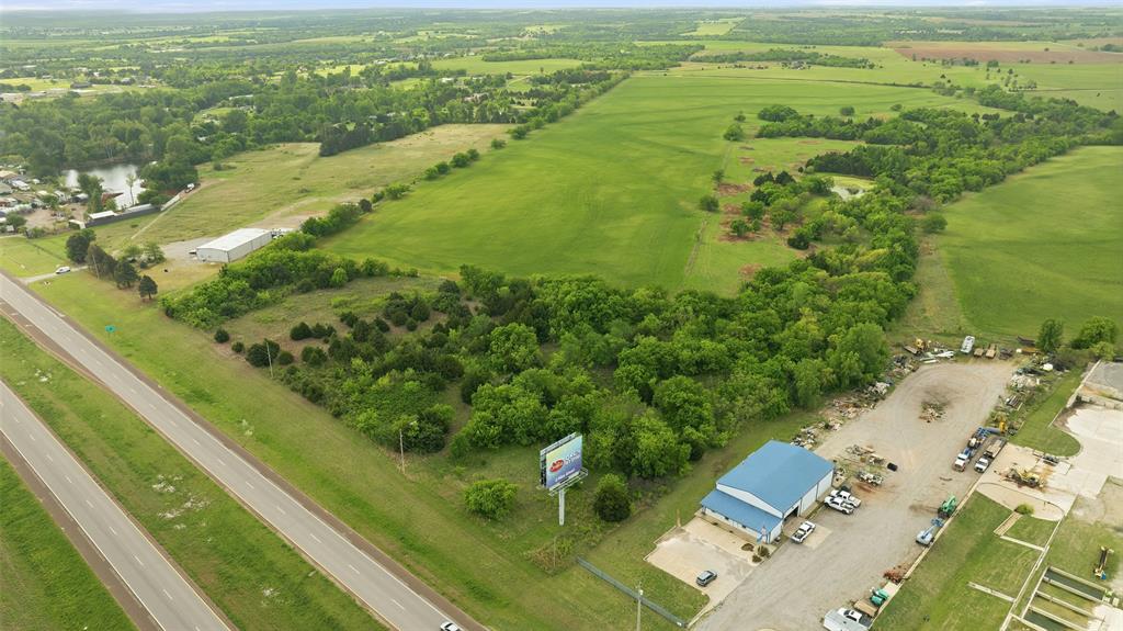 090091656 Northwest Expressway Property Photo 2