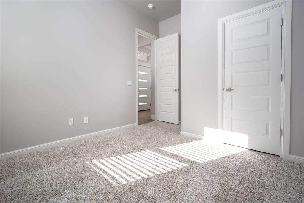 13304 Lisbon Avenue Property Photo 24