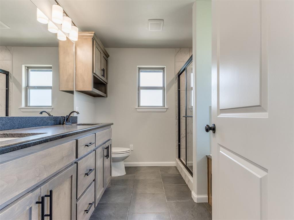 7701 Wilshire Woods Drive Property Photo 17