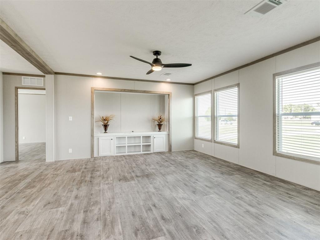 7701 Prairie Ridge Lane Property Photo 4