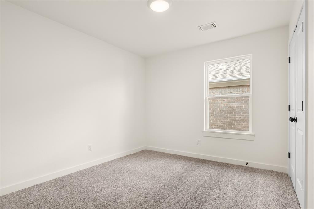 3711 Eureka Drive Property Photo 17
