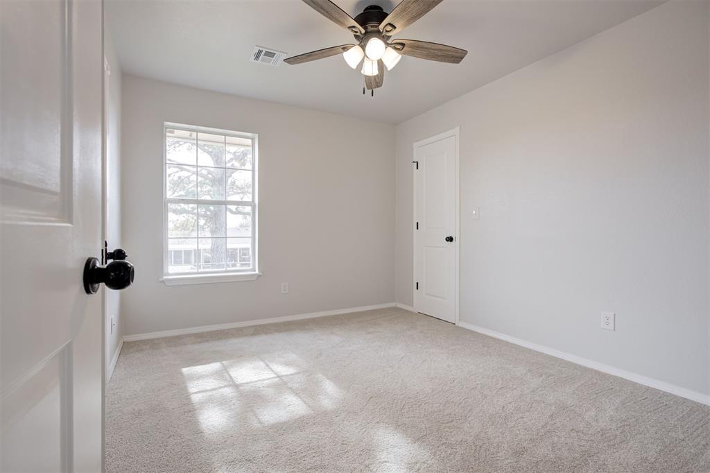 517 Bob White Drive Property Photo 41