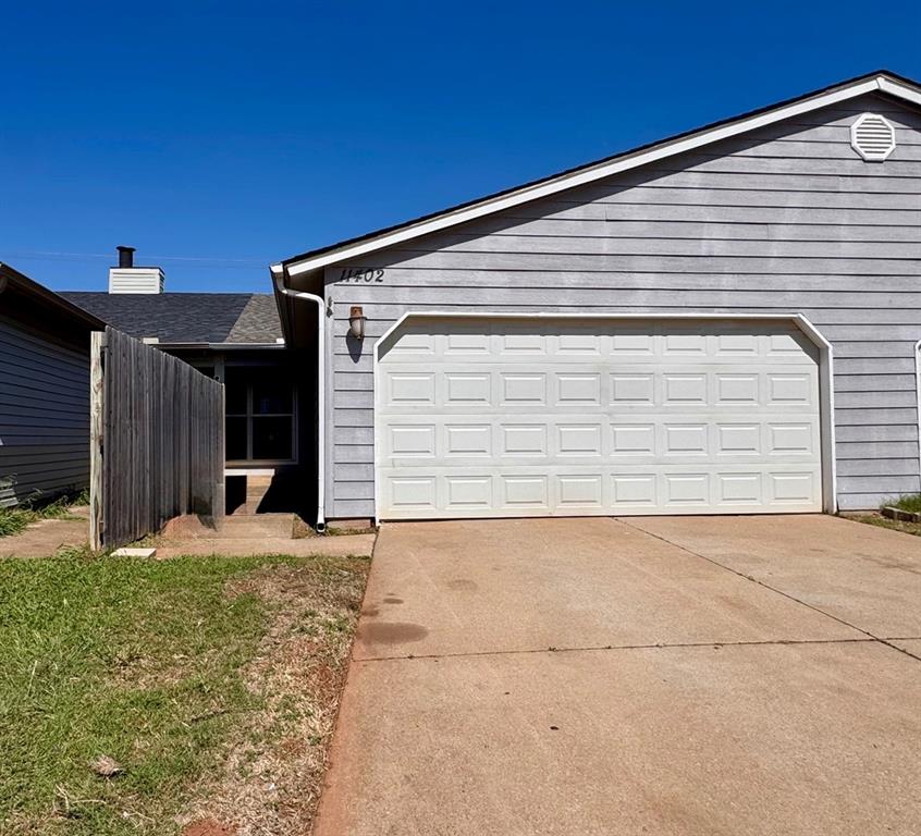 11402 N Lincoln Boulevard Property Photo 1