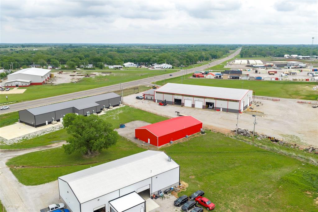 9064 S Us 77 Highway Property Photo 8