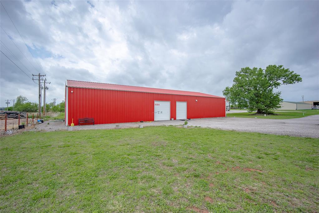 9064 S Us 77 Highway Property Photo 16