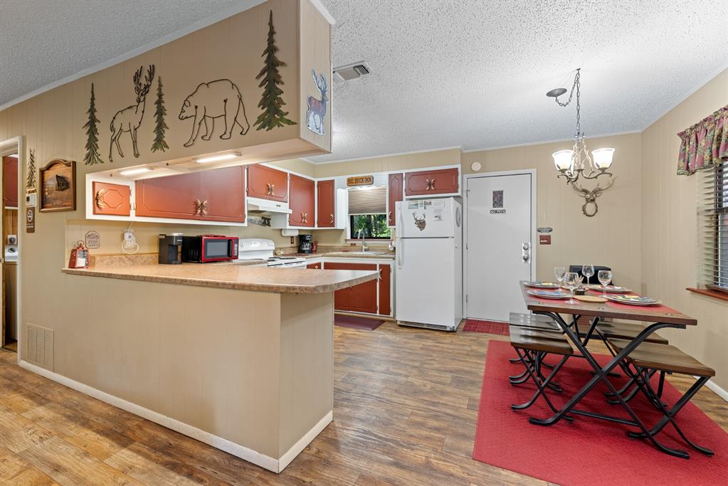 17 Halibut Bay Road Property Photo 10