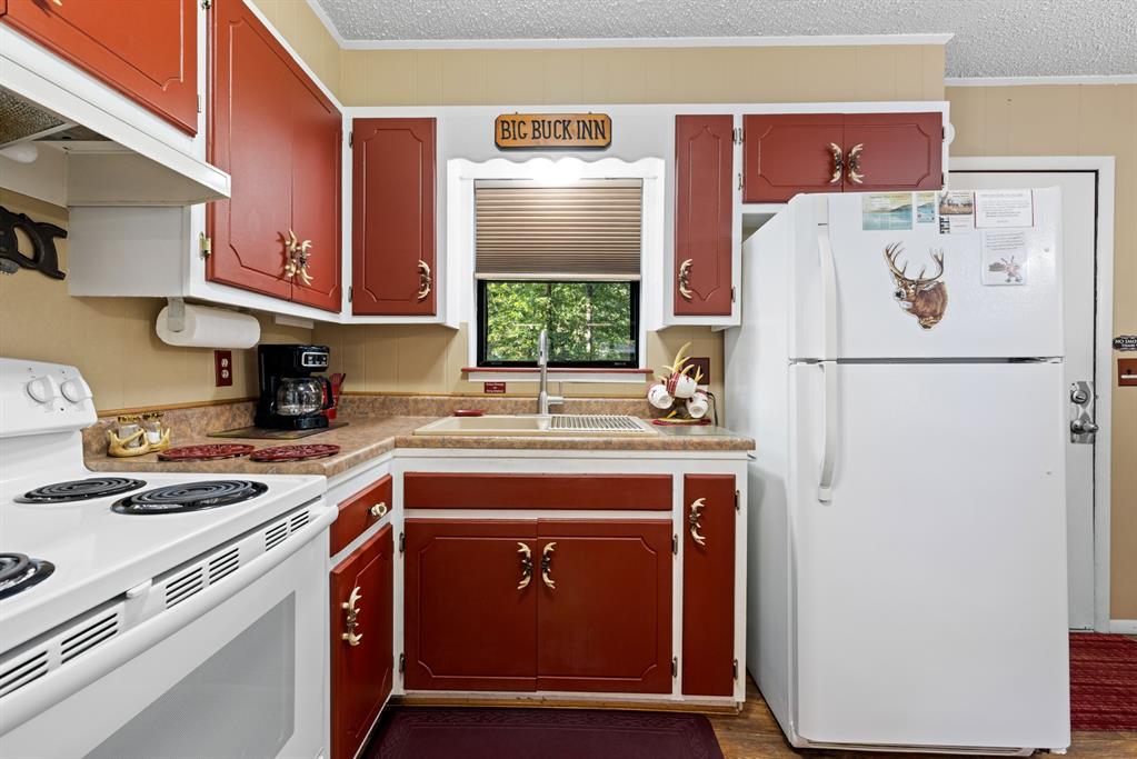 17 Halibut Bay Road Property Photo 26