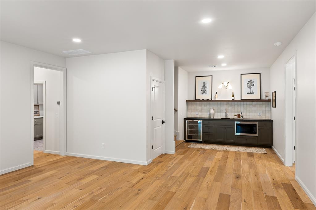 7524 Walk In The Park Drive Property Photo 36