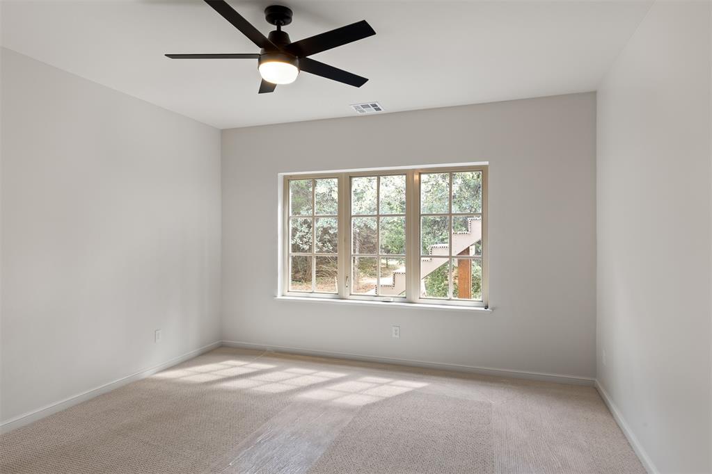 7524 Walk In The Park Drive Property Photo 41