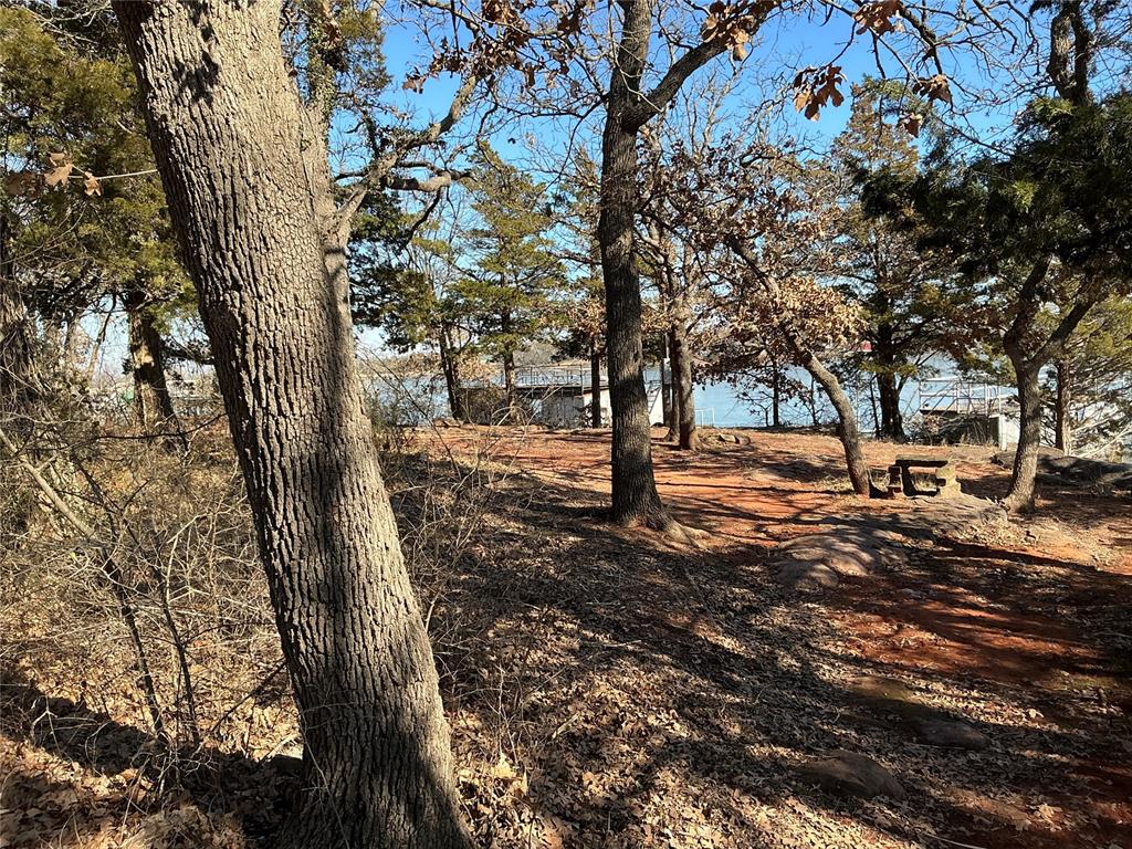24 W Shore Drive Property Photo 5