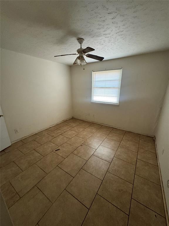 3308 Shadybrook Drive Property Photo 6
