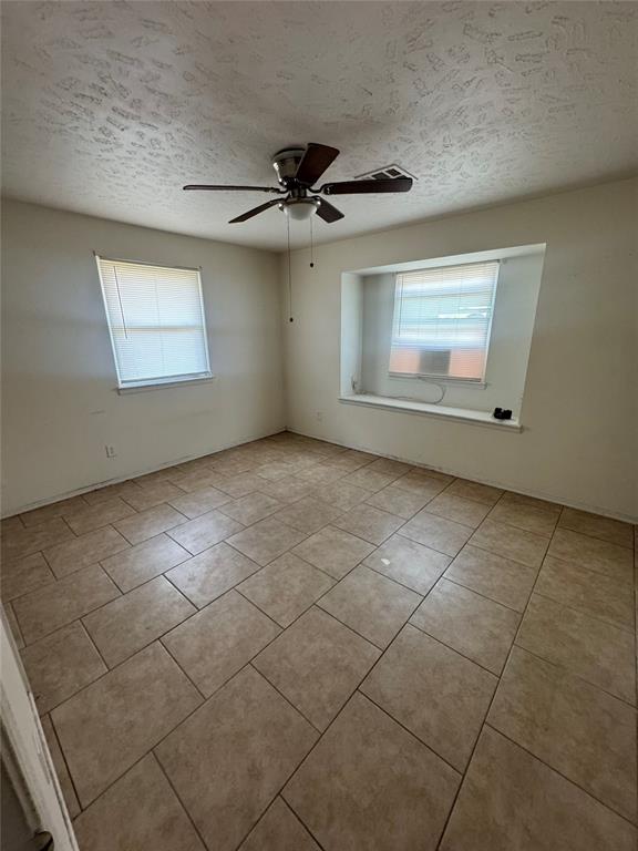 3308 Shadybrook Drive Property Photo 10