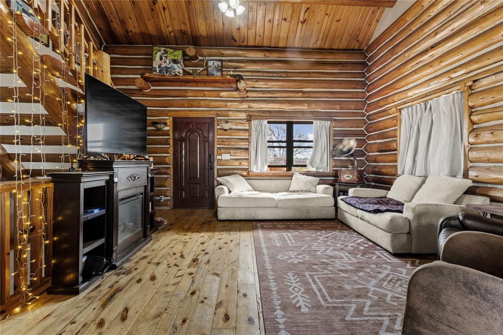 11655 Highway 60 Property Photo 16