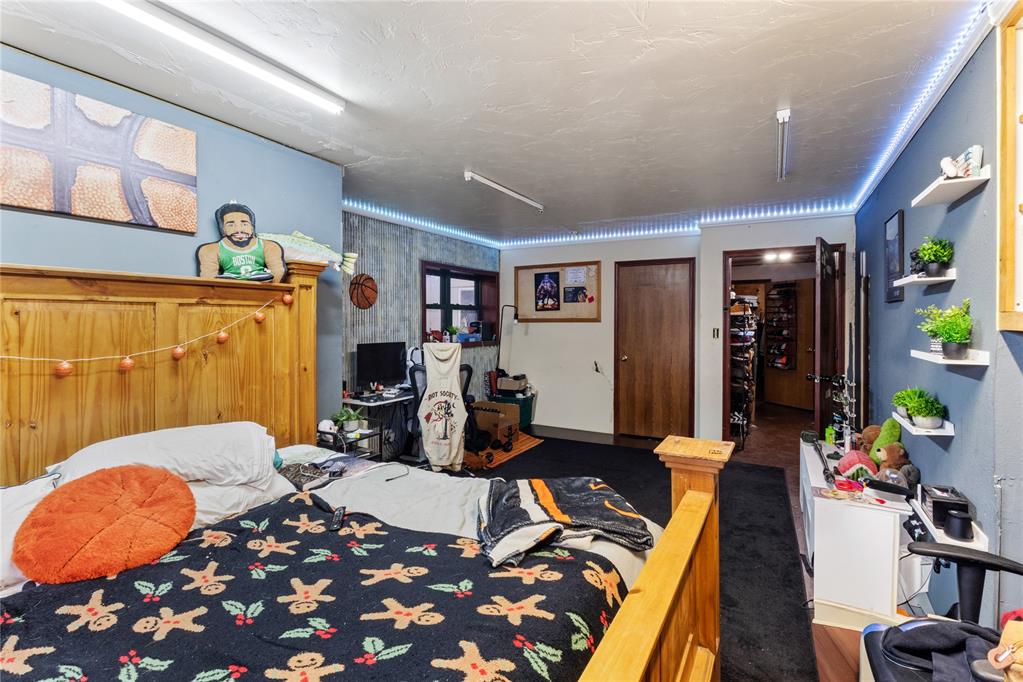 11655 Highway 60 Property Photo 29