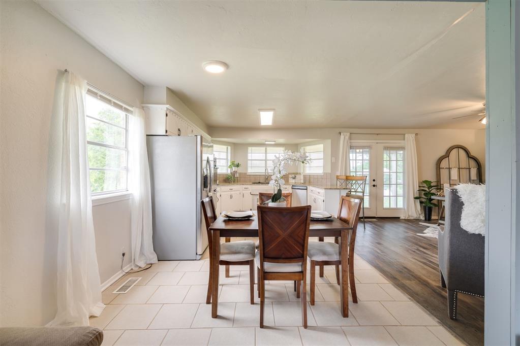 5201 Washington Boulevard Property Photo 4