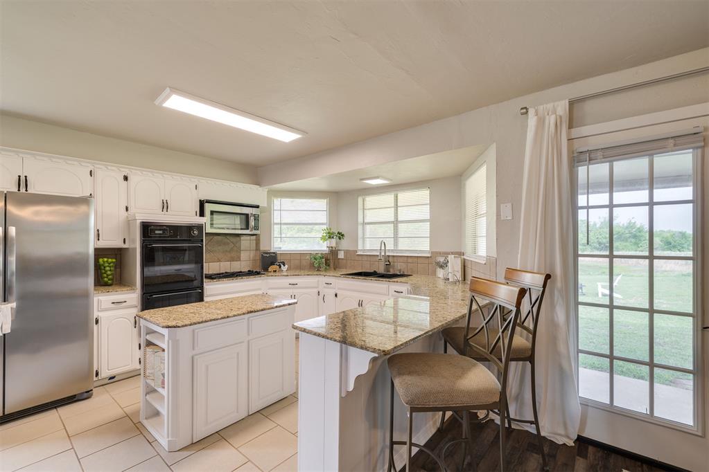 5201 Washington Boulevard Property Photo 6