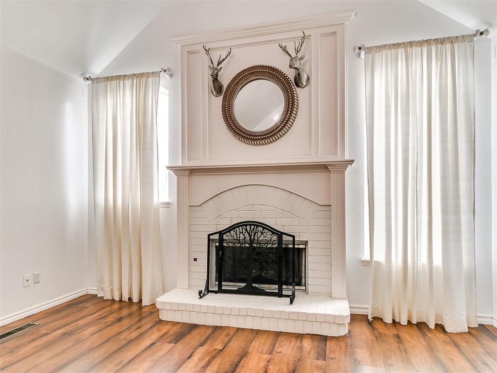 16516 Covington Manor Property Photo 8