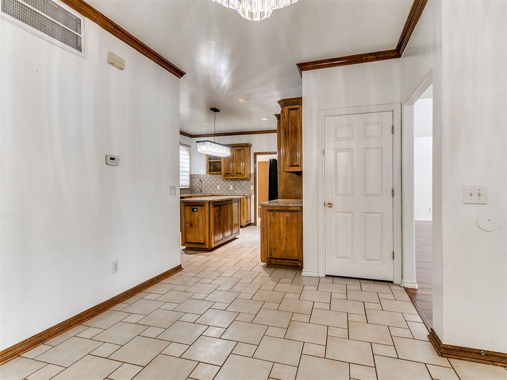 16516 Covington Manor Property Photo 20