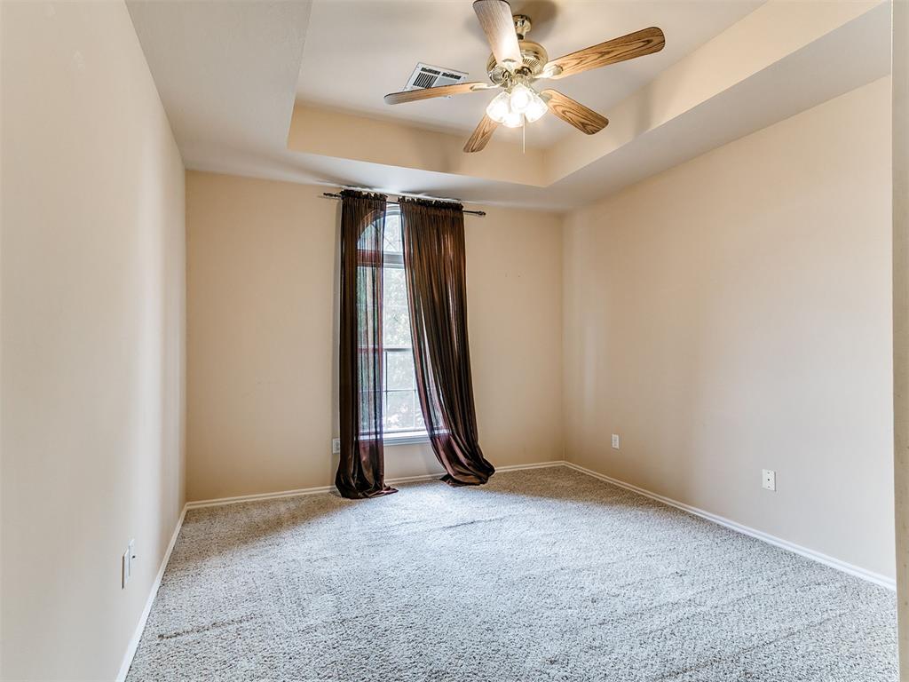 16516 Covington Manor Property Photo 31