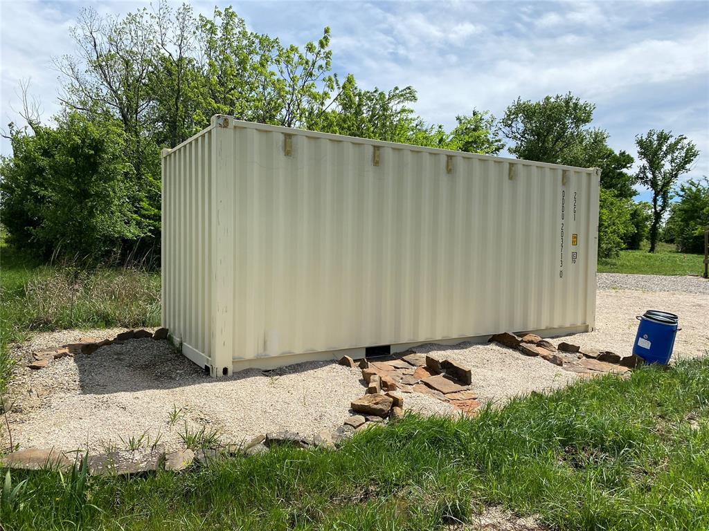 D390 Road Property Photo 17