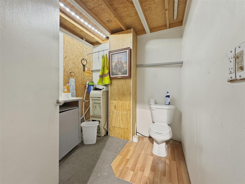 129 S Oklahoma Avenue Property Photo 47
