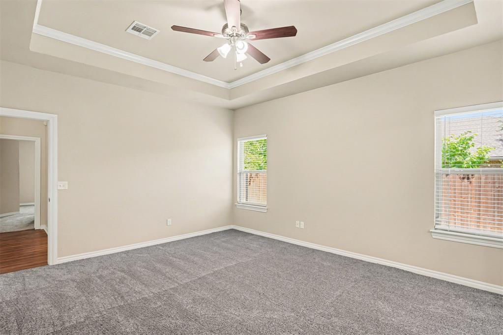 2400 Bretton Lane Property Photo 14