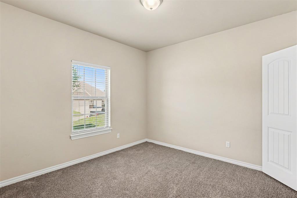 2400 Bretton Lane Property Photo 18
