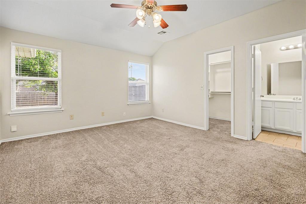 8613 Sw 46th Place Property Photo 7