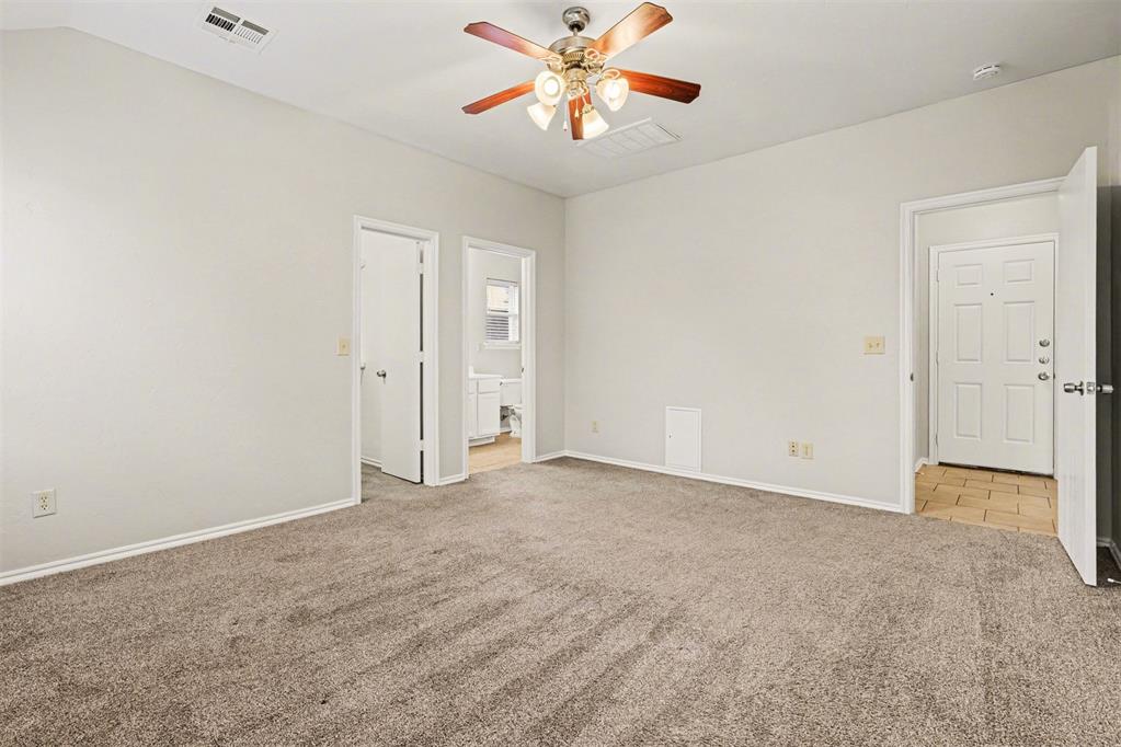8613 Sw 46th Place Property Photo 10