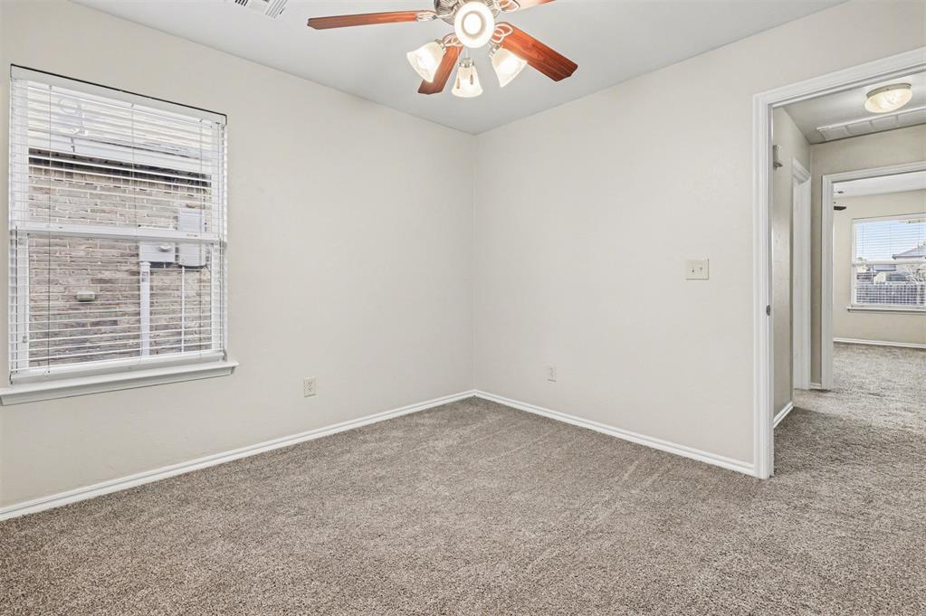 8613 Sw 46th Place Property Photo 14