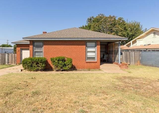 2837 Nw 66th Street Property Photo 1