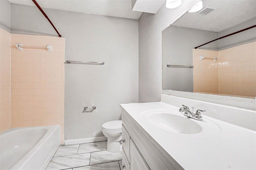 3821 W Oakcliff Drive Property Photo 12