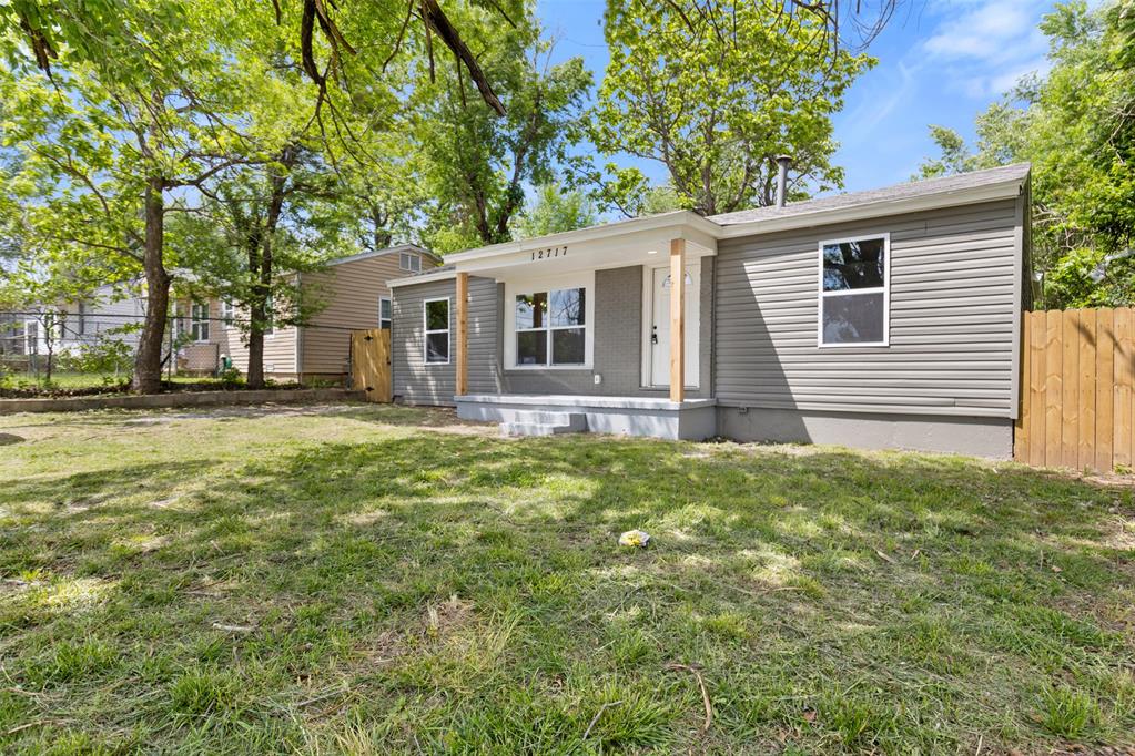 12717 Ne 36th Street Property Photo 2