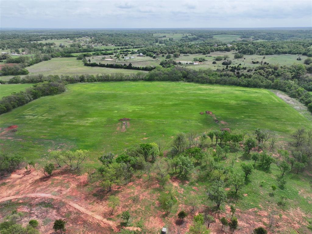 8 Wild Horse Creek Property Photo 3
