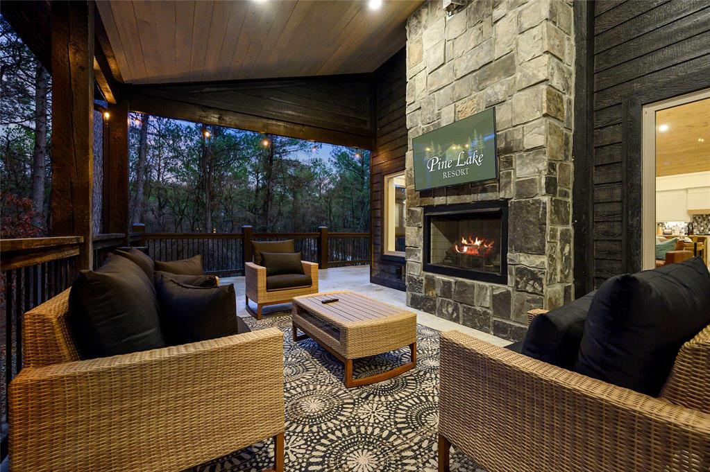 36 Soft Spring Trail Property Photo 7
