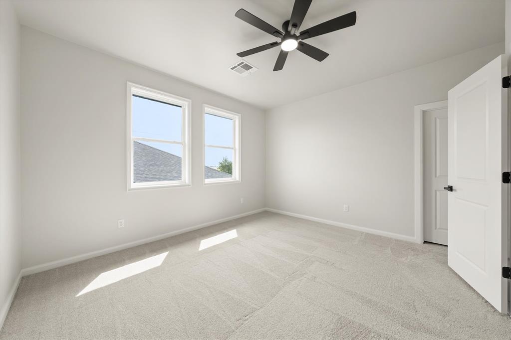 7108 Nw 154th Street Property Photo 32