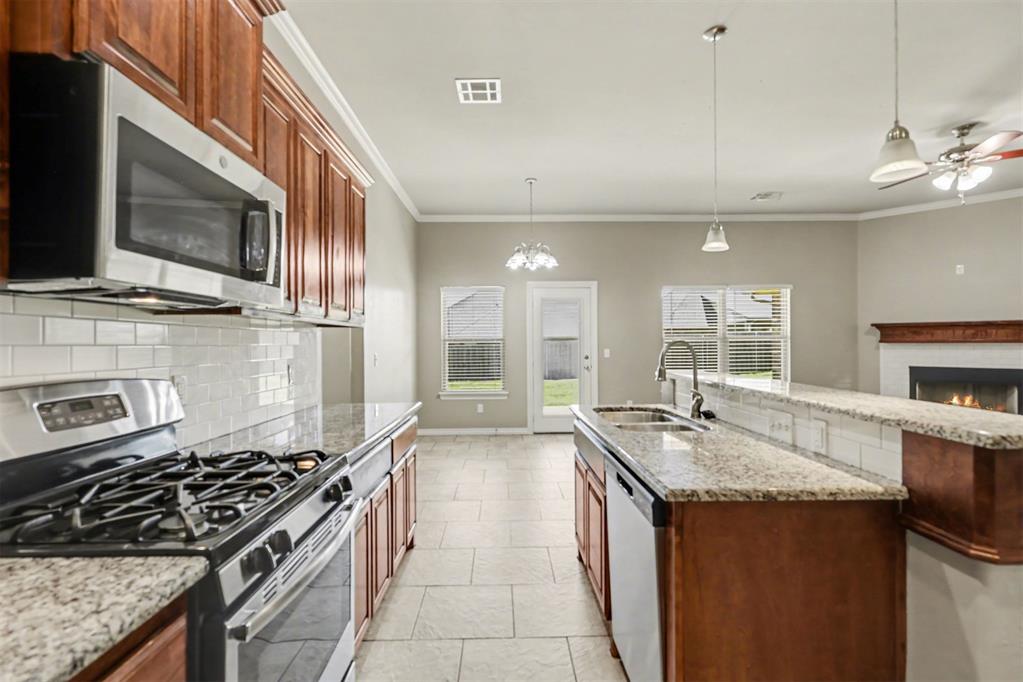 3224 Briargate Road Property Photo 8