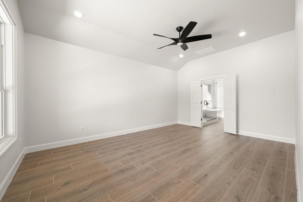 7104 Nw 154th Street Property Photo 21