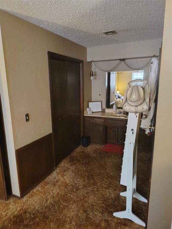 1505 Crestview Drive Property Photo 18
