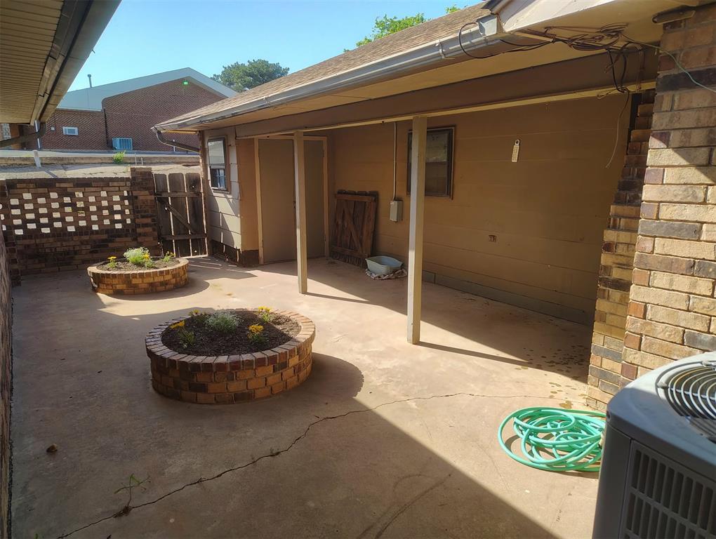 1505 Crestview Drive Property Photo 33
