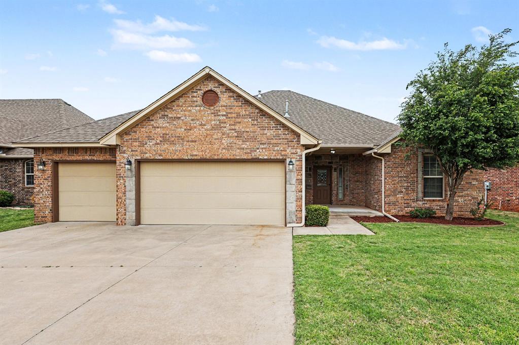 13533 Lancet Lane Property Photo 1