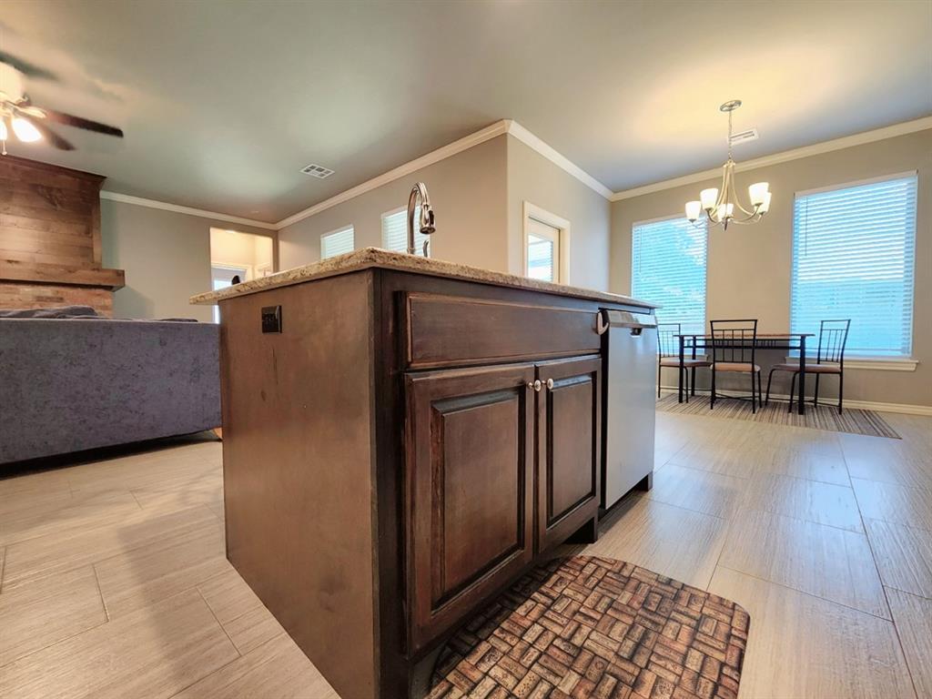2308 Paraiso Way Property Photo 7