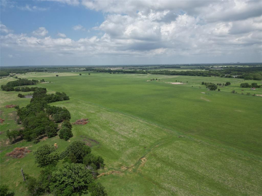 1225412 Property Photo 24