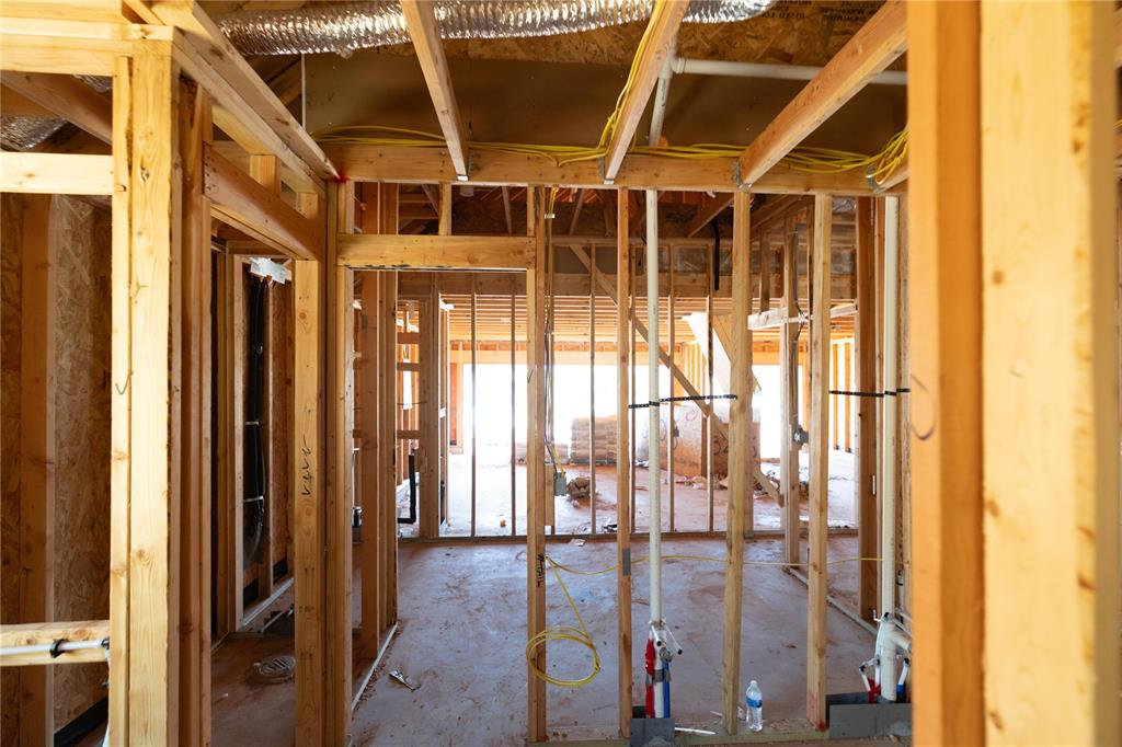 3205 Broadmoore Drive Property Photo 6