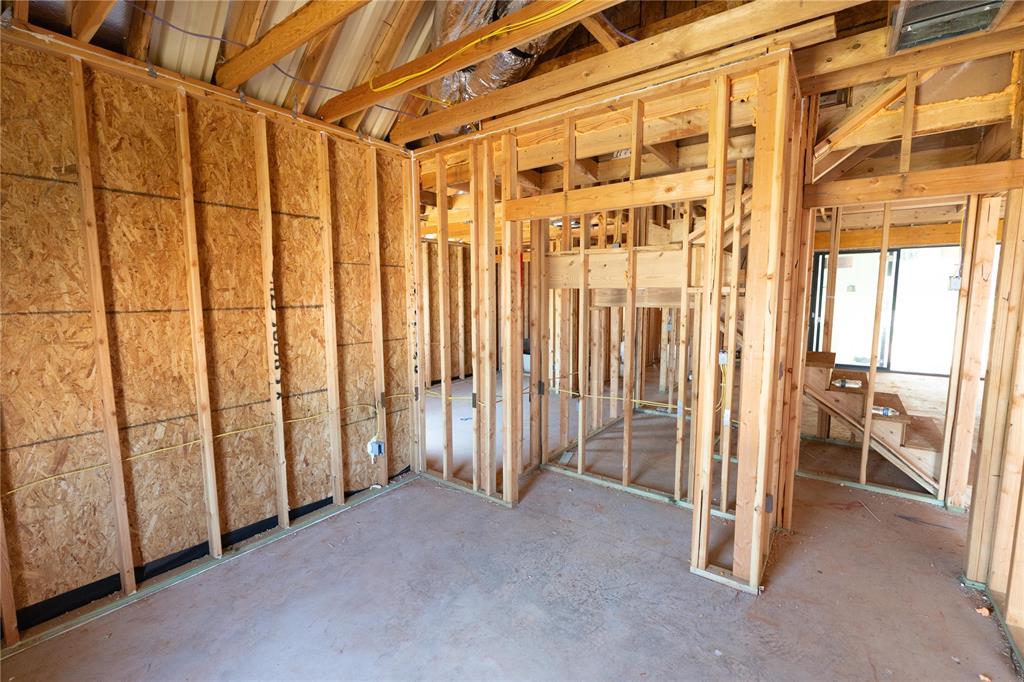 3205 Broadmoore Drive Property Photo 7