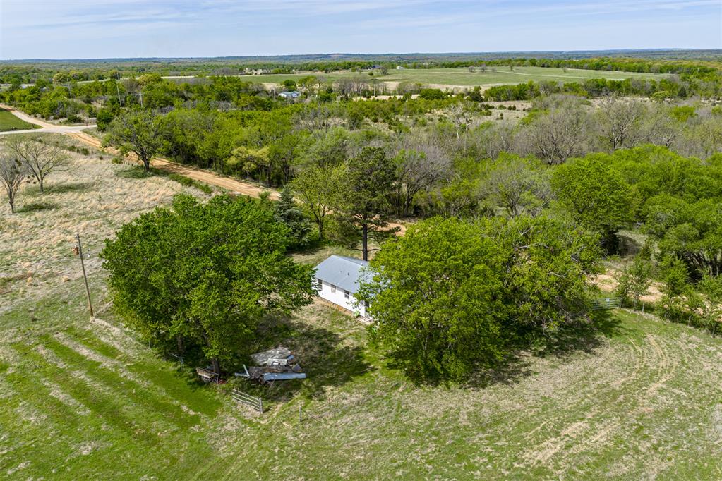 384045 E 1040 Road Property Photo 26