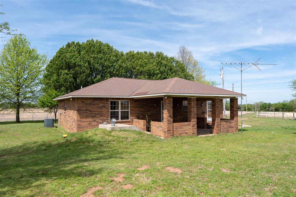 384045 E 1040 Road Property Photo 34